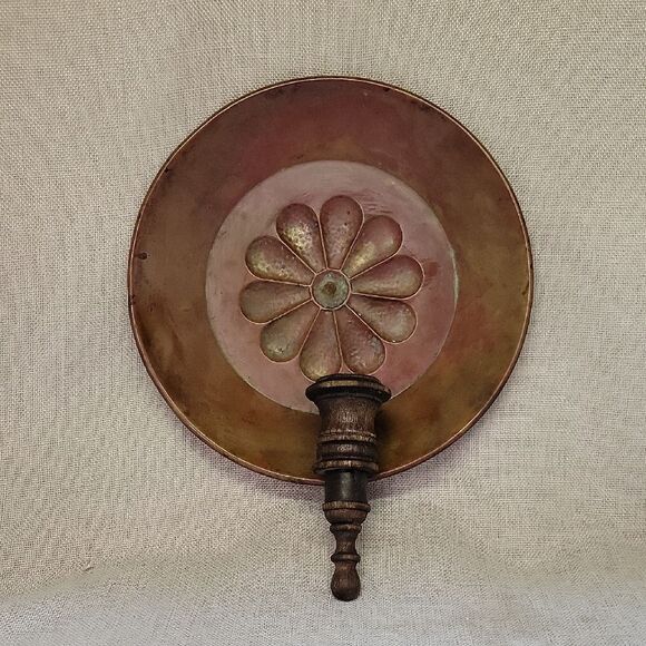Copper & Wood Candle Holder Vintage Hammered Flower MCM Modern Farmhouse Country - Picture 1 of 8